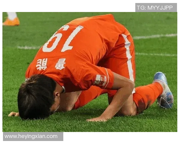 足球明星常穿哪些运动鞋揭秘不同品牌球鞋的独特魅力与选择趋势